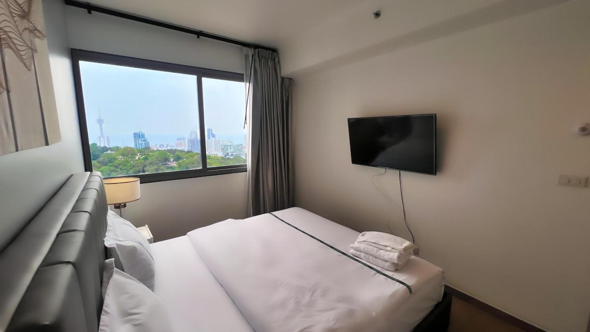 Walking Street Unixx Condo Beautiful Sea View Pattaya ภายนอก รูปภาพ